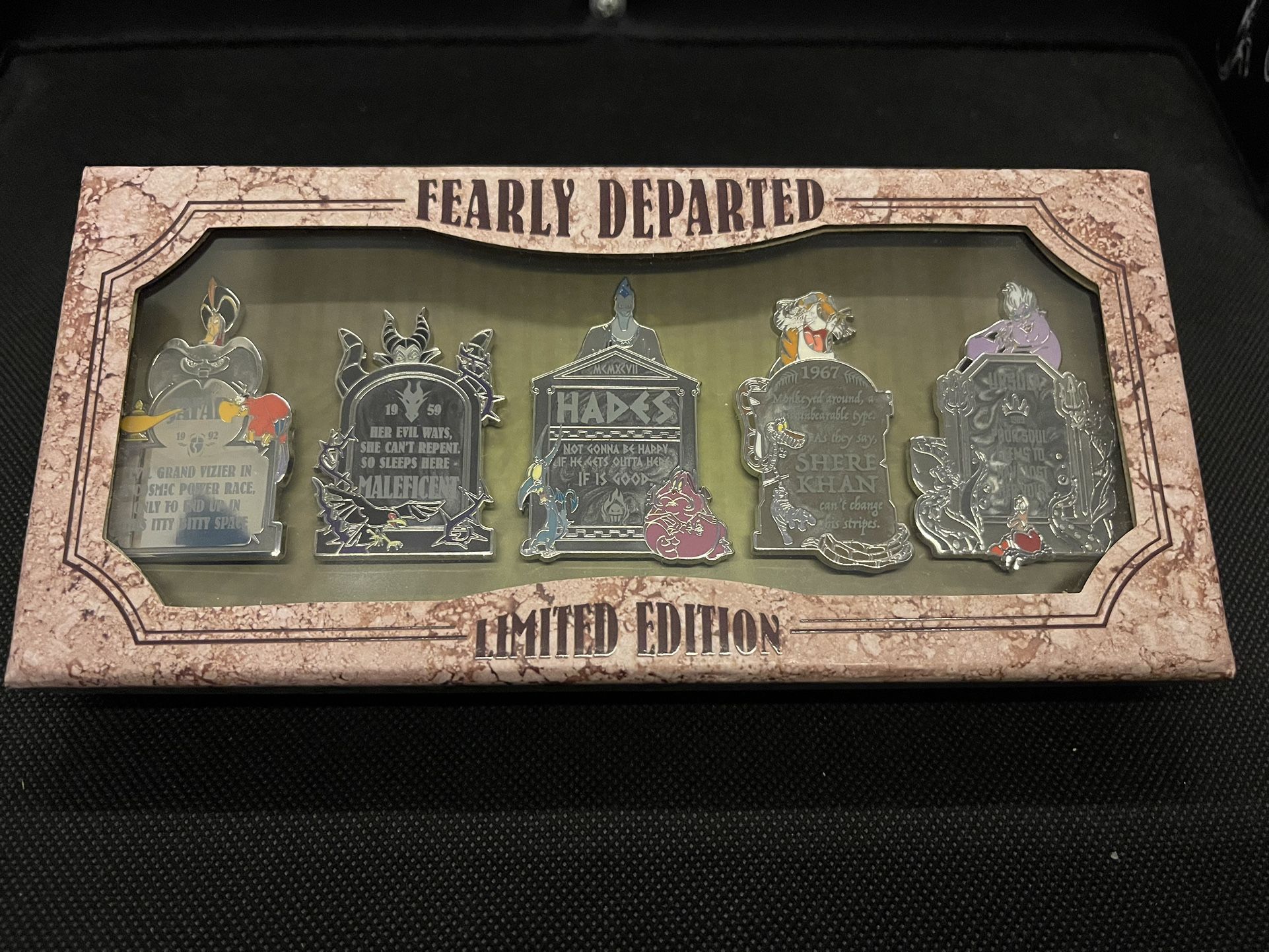 Disney Pins: Fearly Departed Box Set LE 2000