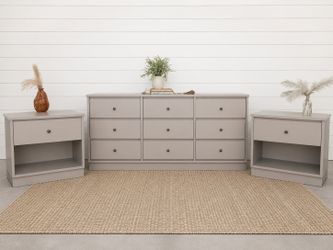 Beautiful refinished Bassett cream dresser and nightstands. Delivery Available