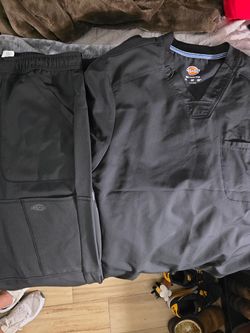 Mens scrubs