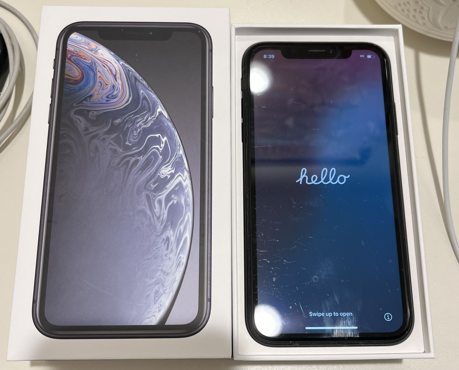 APPLE IPHONE XR - 128 GB - UNLOCKED, CLEAN IMEI - PLUS ACCESSORIES - EXC CONDITION!
