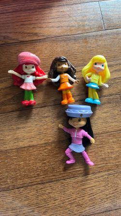Mcdonalds Happy Meal Strawberry Shortcake 5/EACH