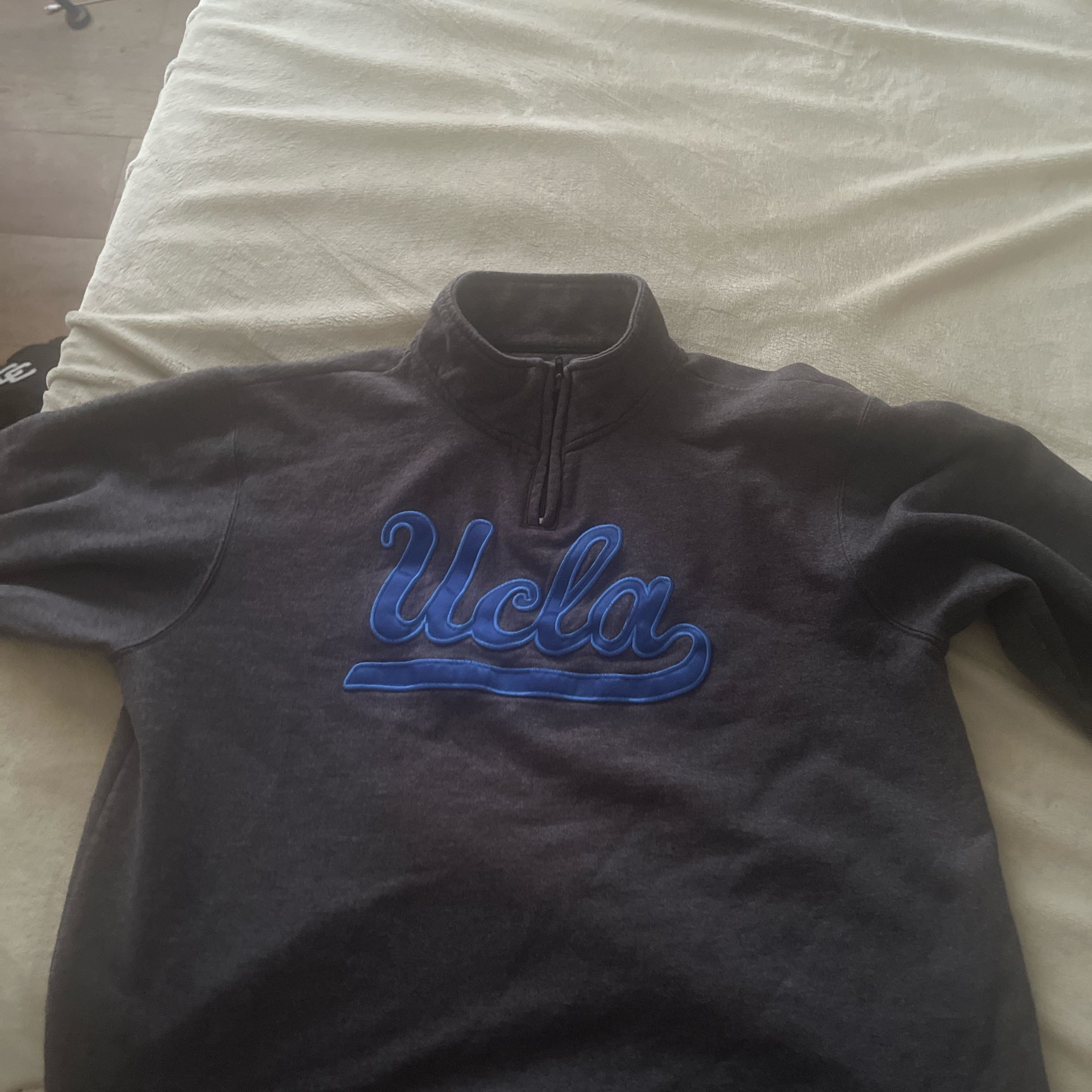 UCLA Vintage Quarter Collared Zipup 