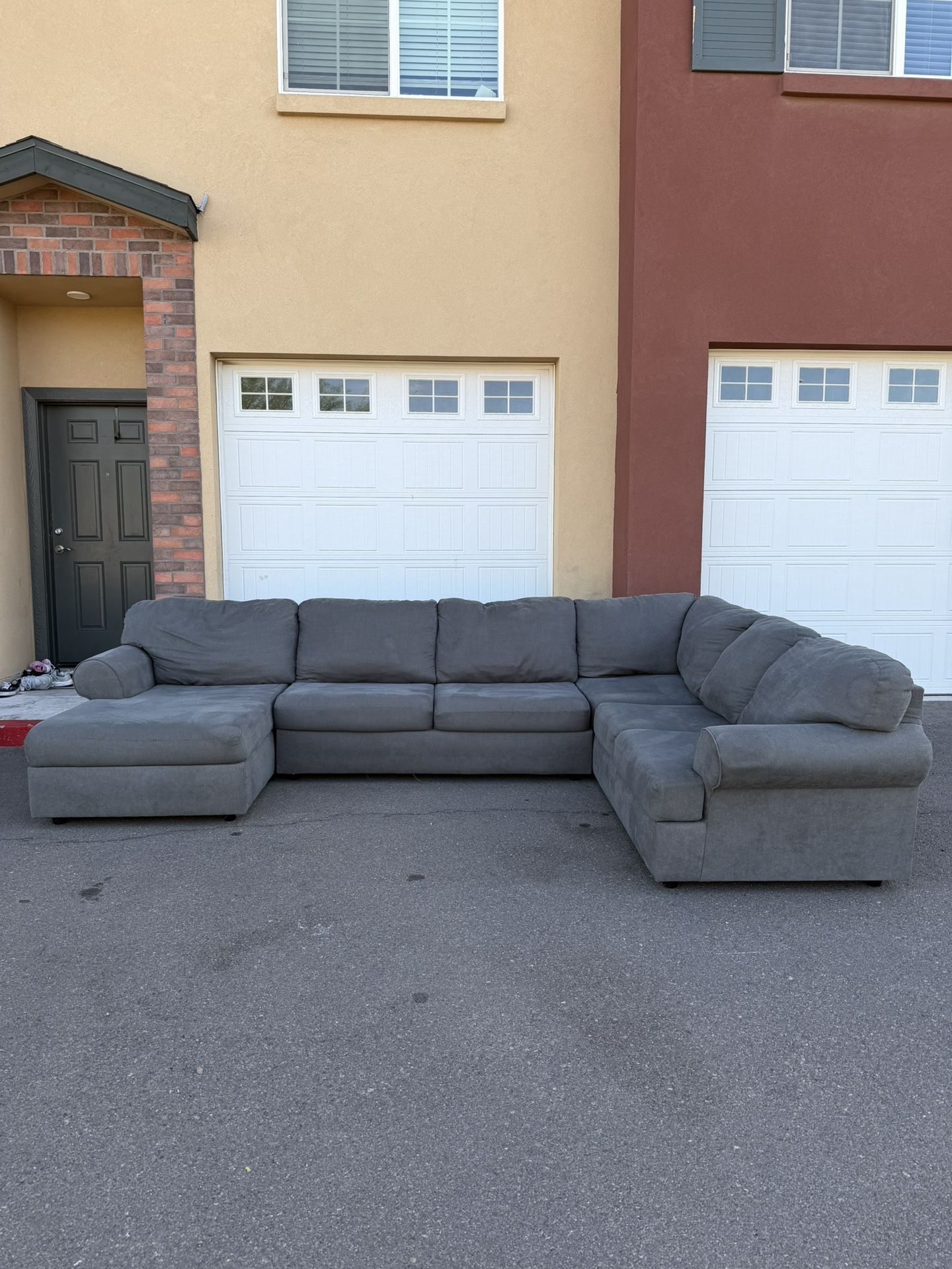 Sectional Couch - Free Delivery