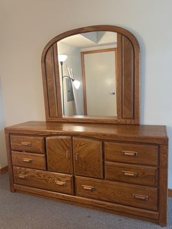 Queen Size Bedroom Set