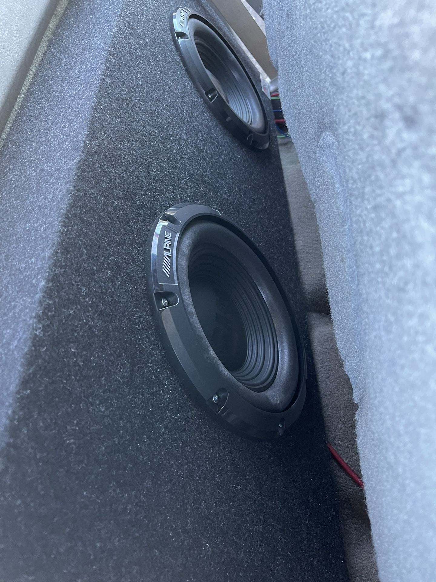 Alpine Subwoofers