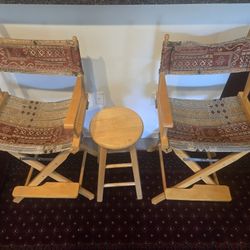 Bar Stool + Table