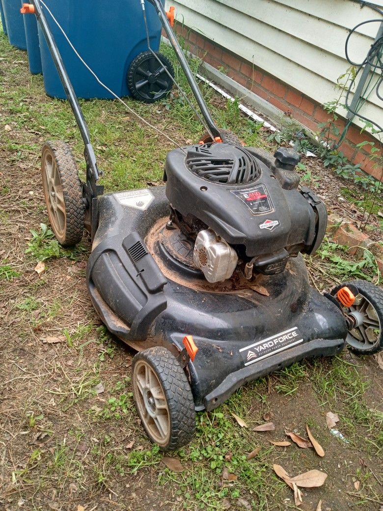 Lawnmower