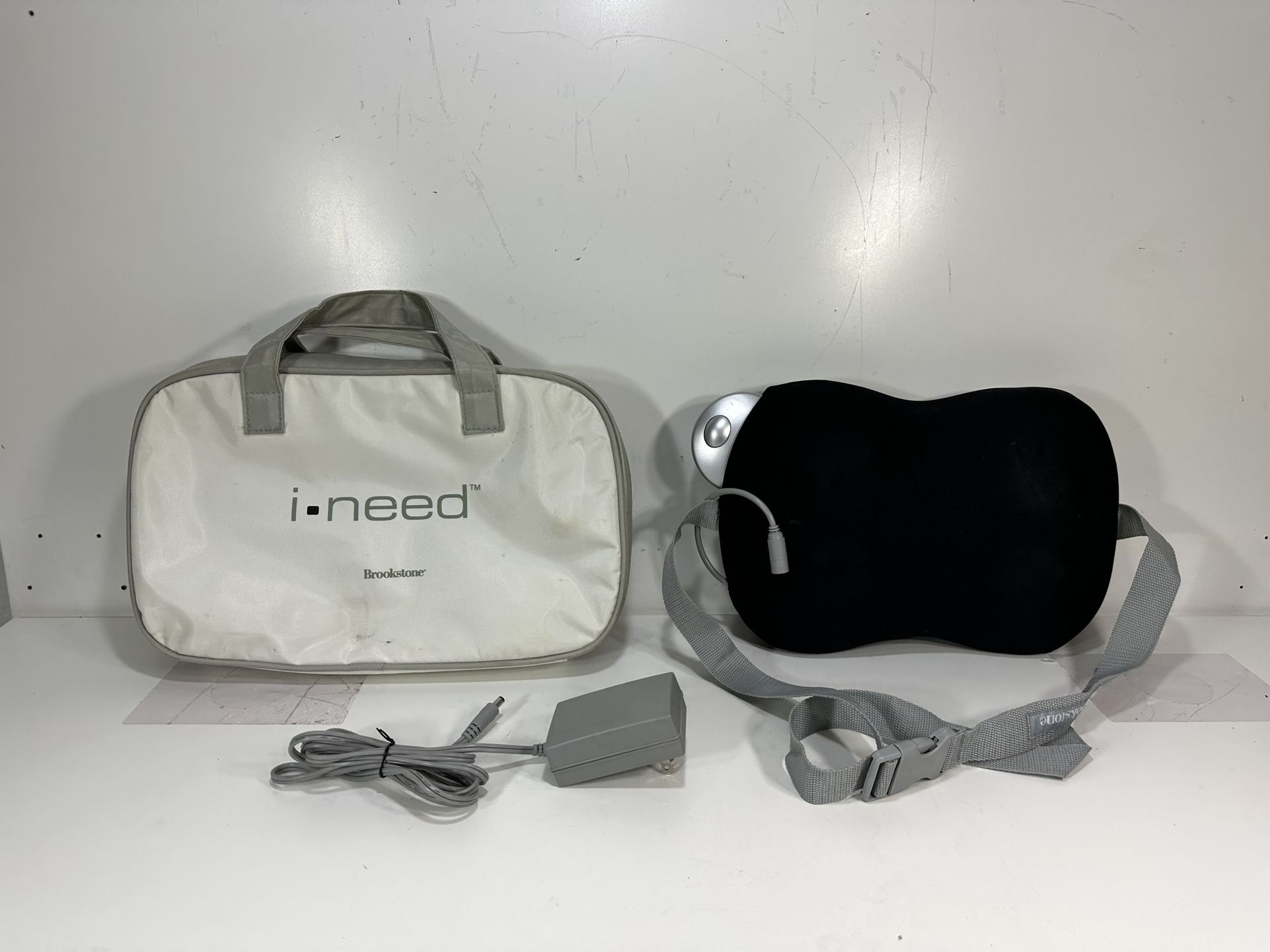 Brookstone I-NEED Lumbar Black Shiatsu Massage Pillow Massager with Travel Bag