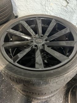 Grand wagonner 2023 rims
