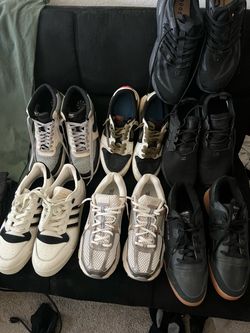 Sneakers