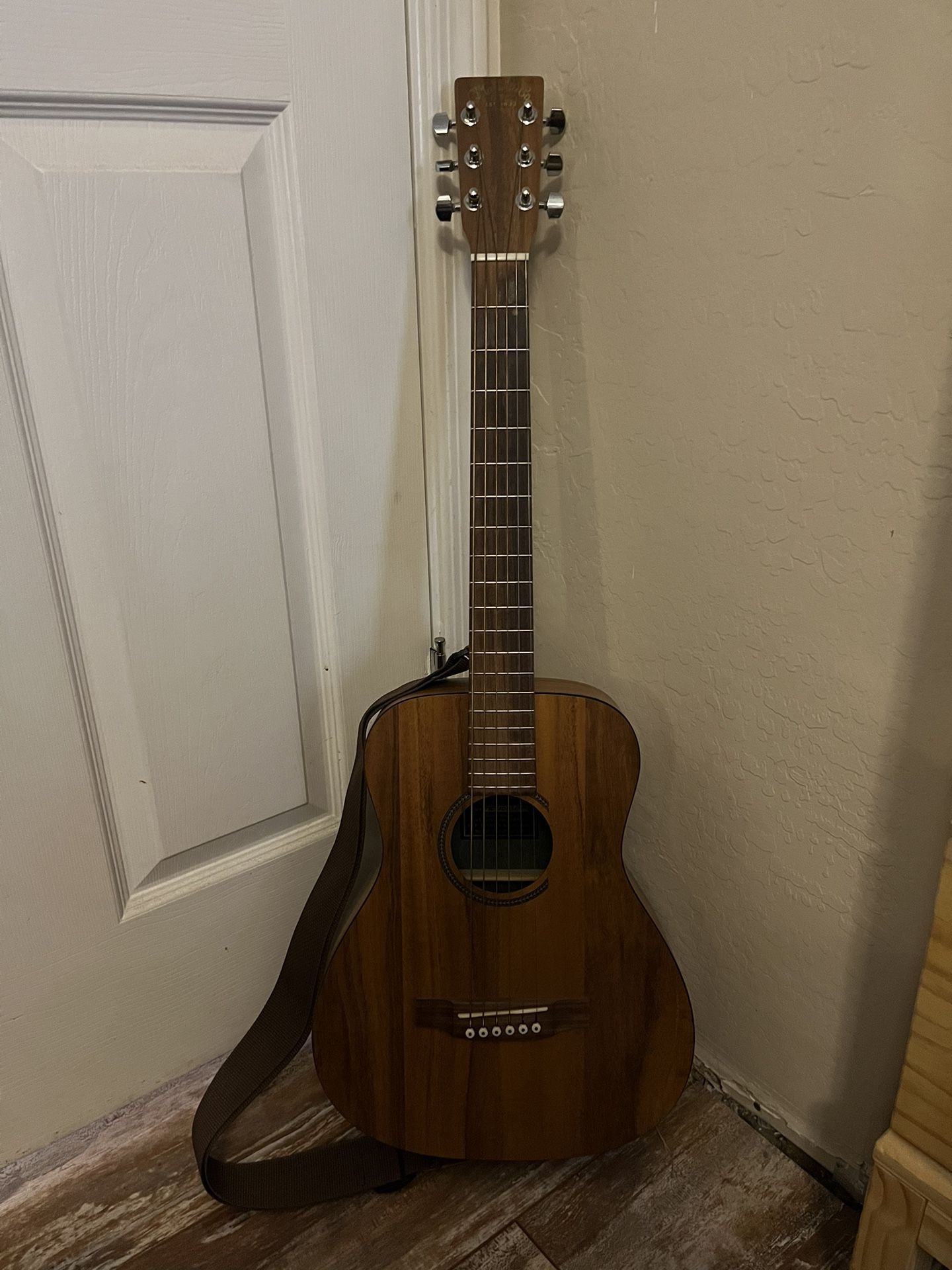 Little Martin Guitar - LXK2