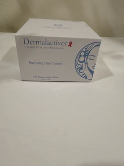 Dermalactives Purifying Day Cream.