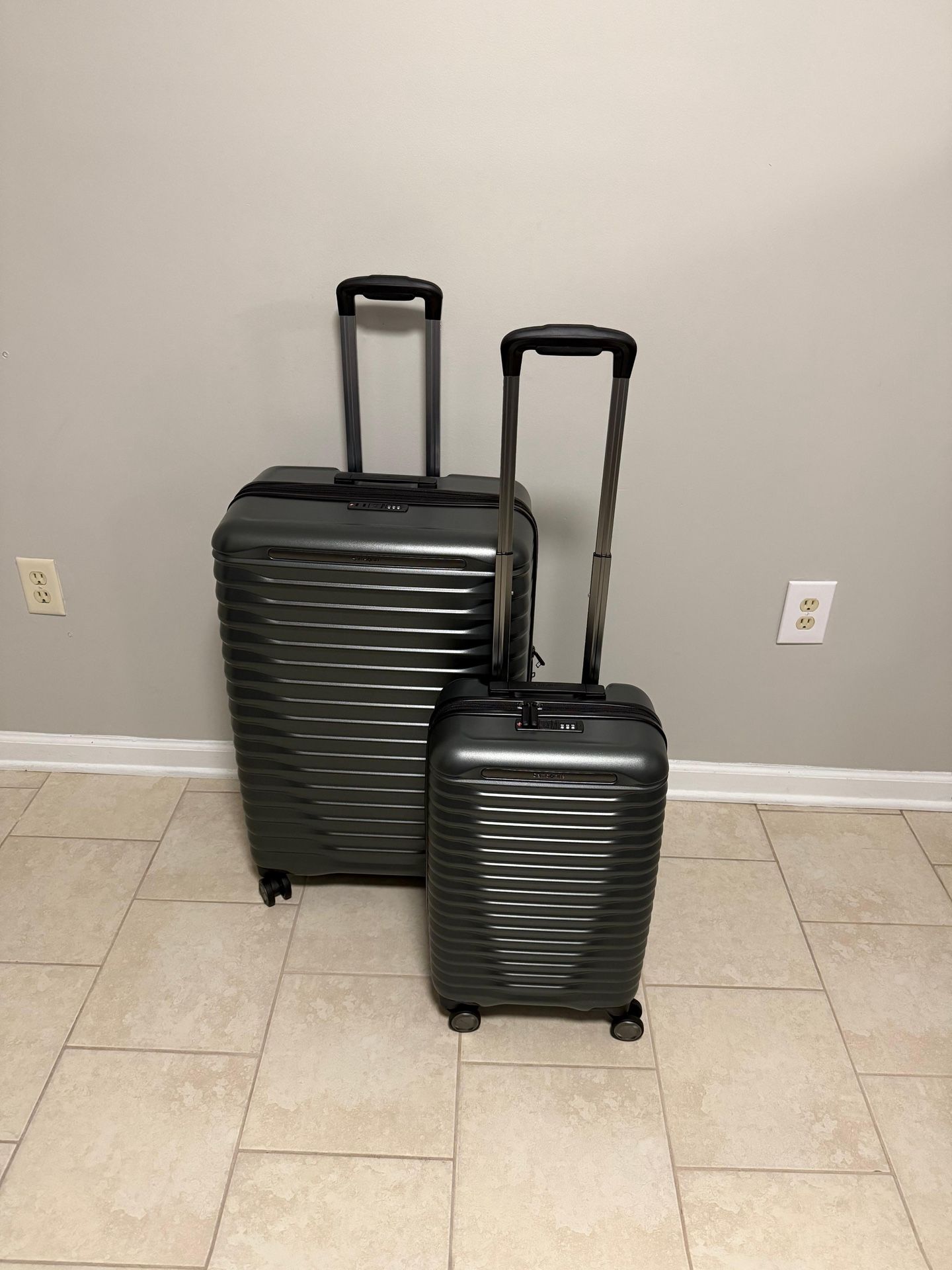 Samsonite 2 Piece Luggage Set