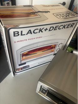 Black and Decker pizza maker 5 mn
