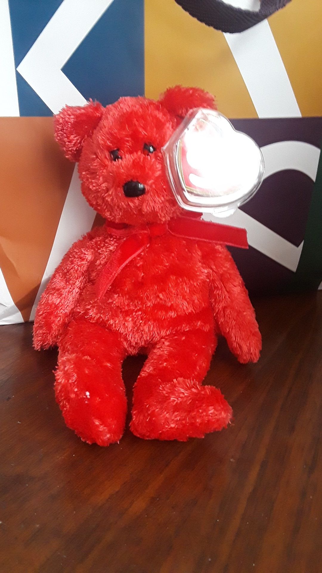 Ty beanie babies born agost 25 2001. New