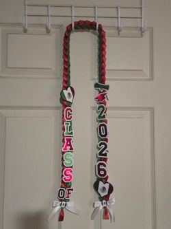 Graduation leis