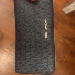 Michael Kors Wallet And Kate Spade Wallet !!! 