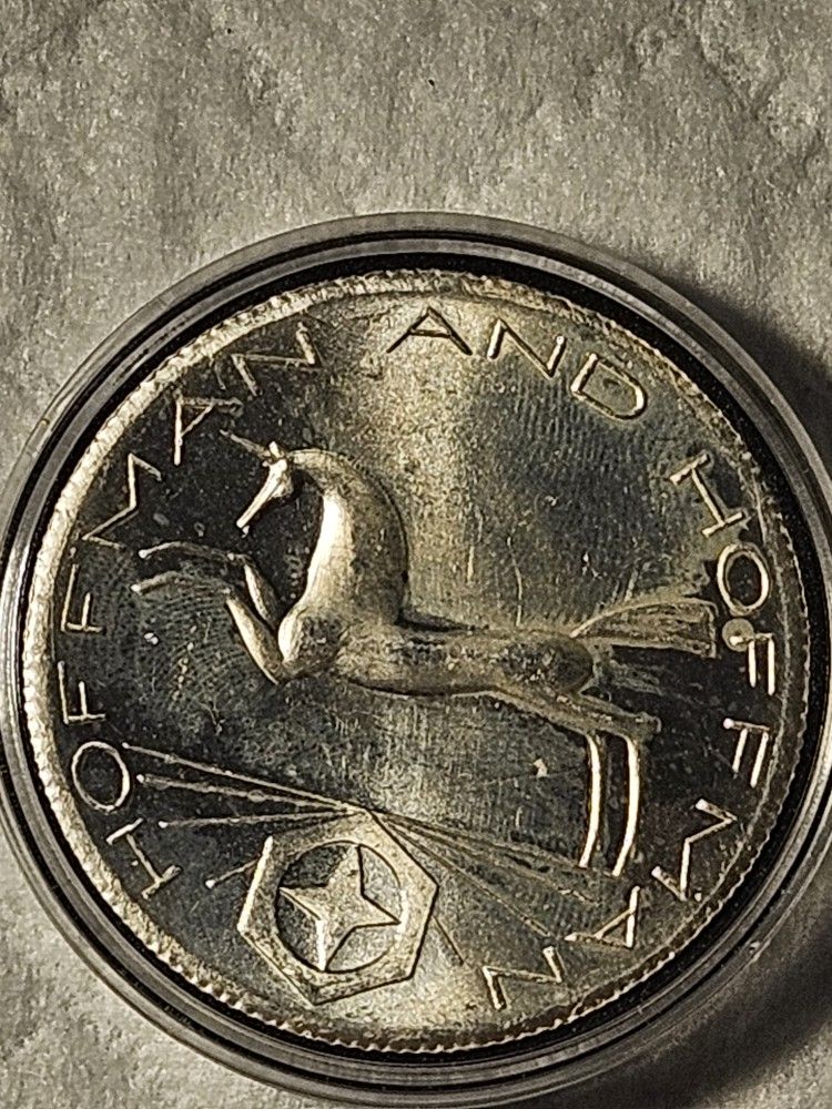 1981 1oz SILVER rnd.and. Hoffman&Hoffman Unicorn Round