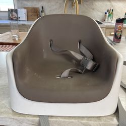 OXO Tot Nest Booster Seat