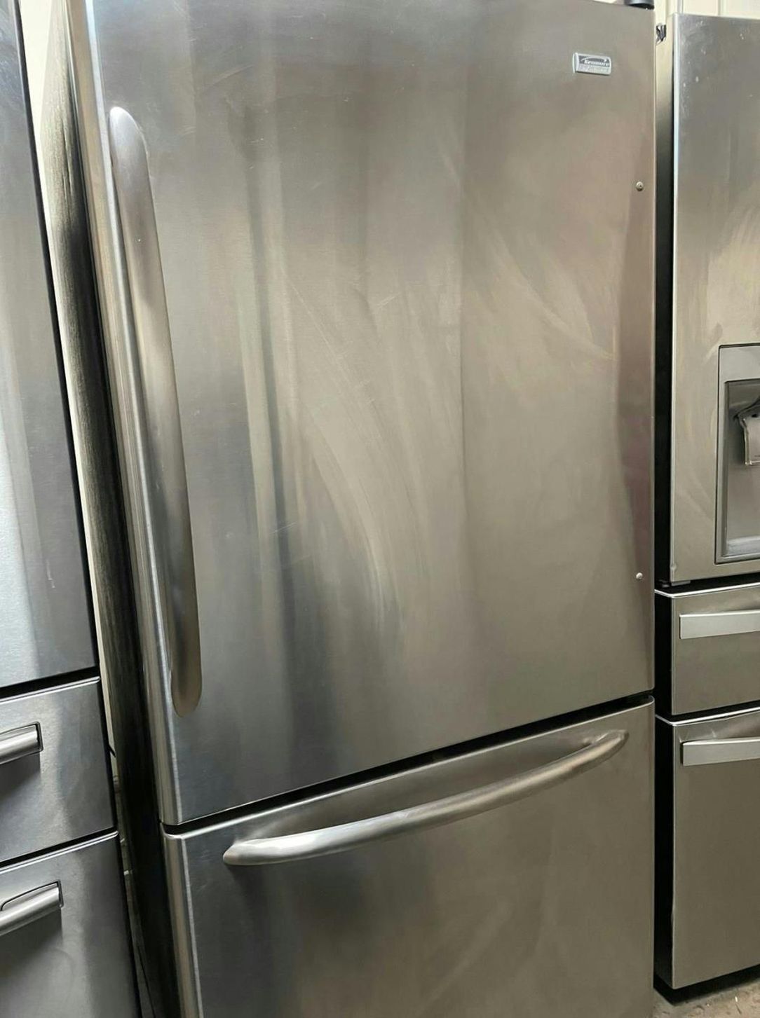 Amana Bottom Freezer Stainless Steel Fridge IceMaker