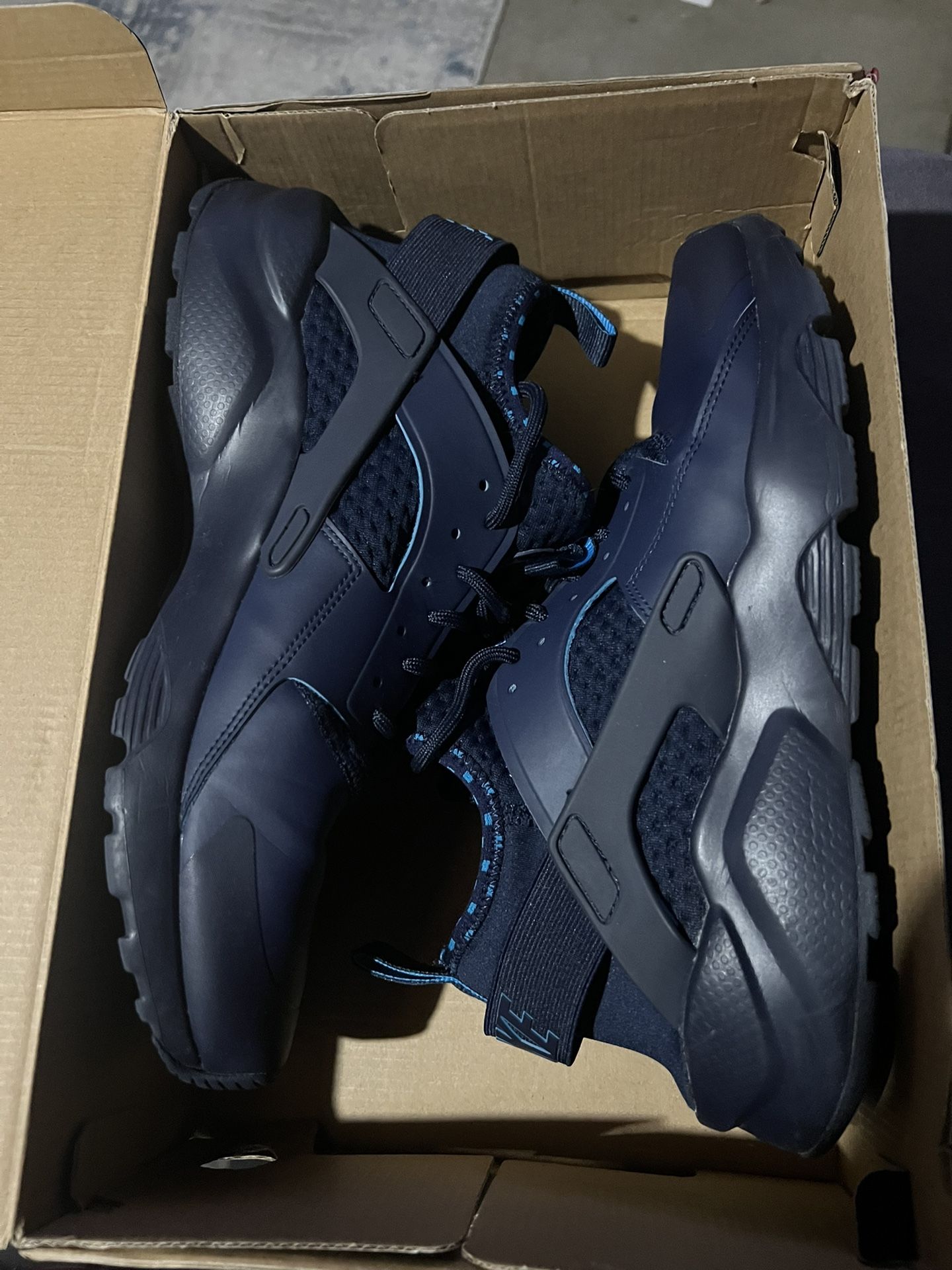 Like New Nike 