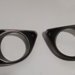 Dodge Charger Fog Light Bezel 