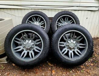 20" Xtreme Mudder Rims with All terrain tires