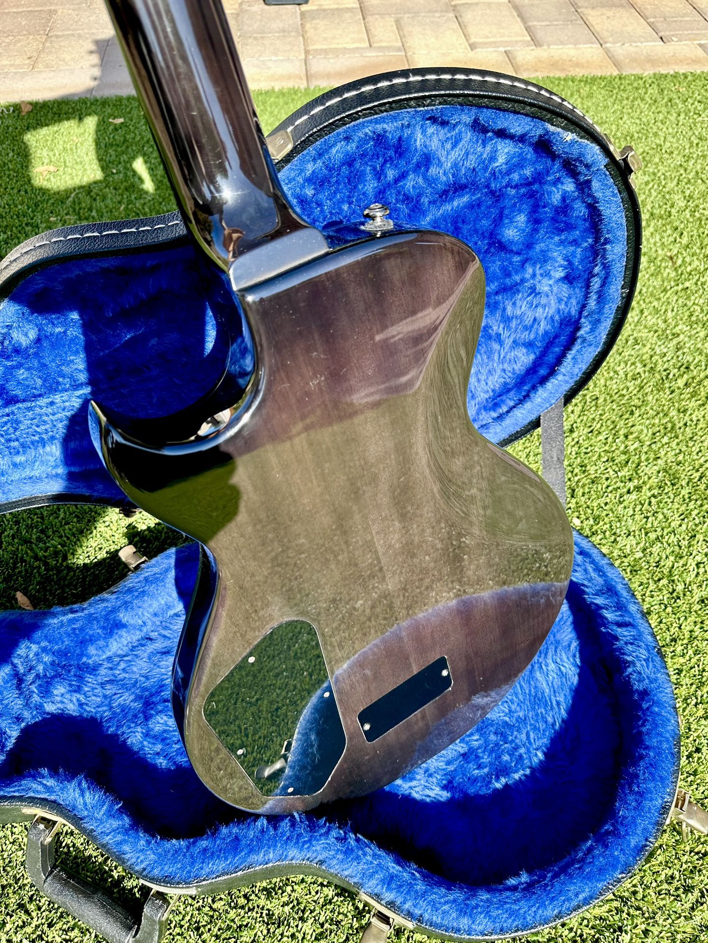 Ibanez Art300 Caiman Crocodile Skin Guitar for Sale in Goodyear