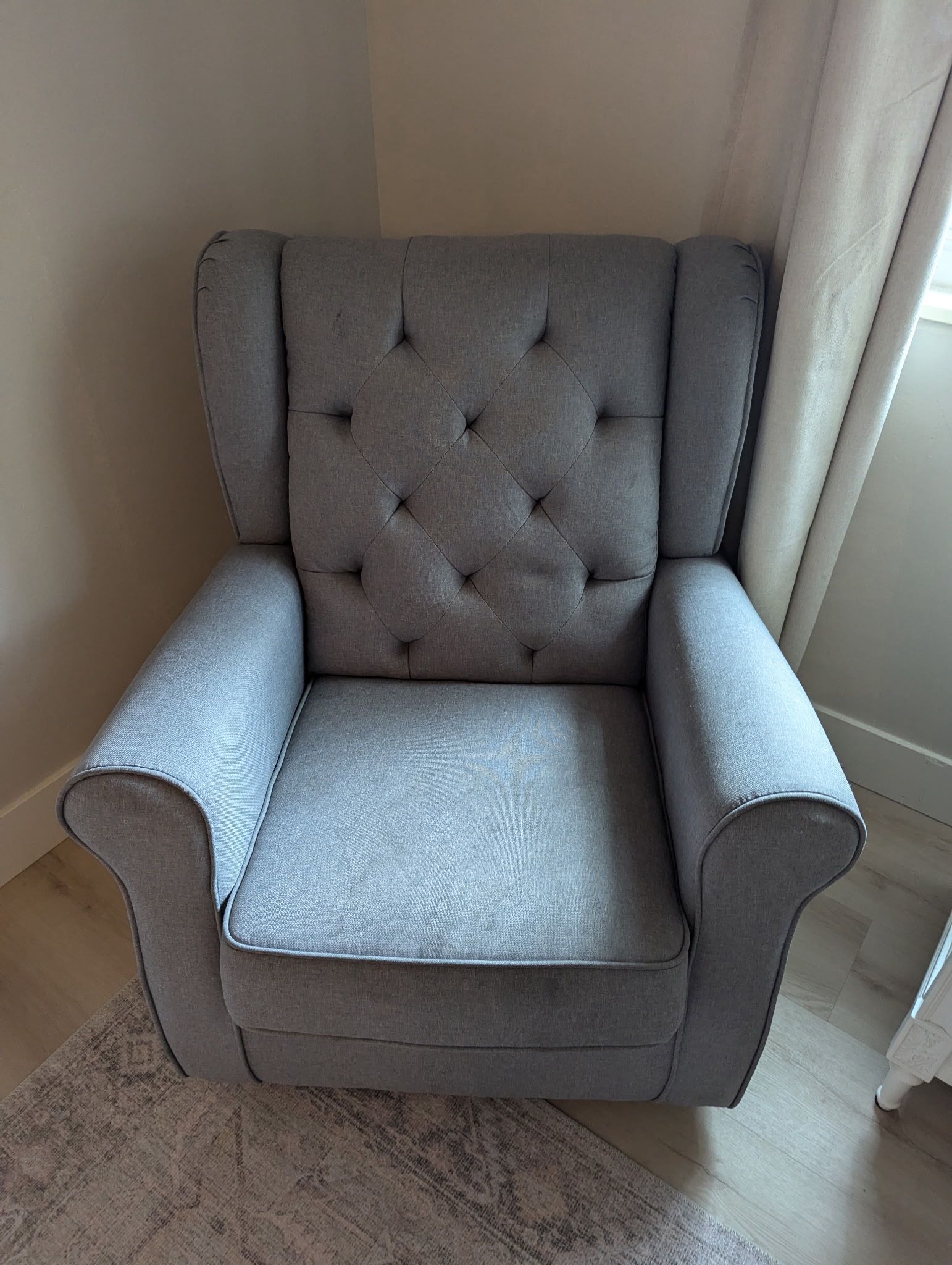 Delta Children’s Rocking Chair