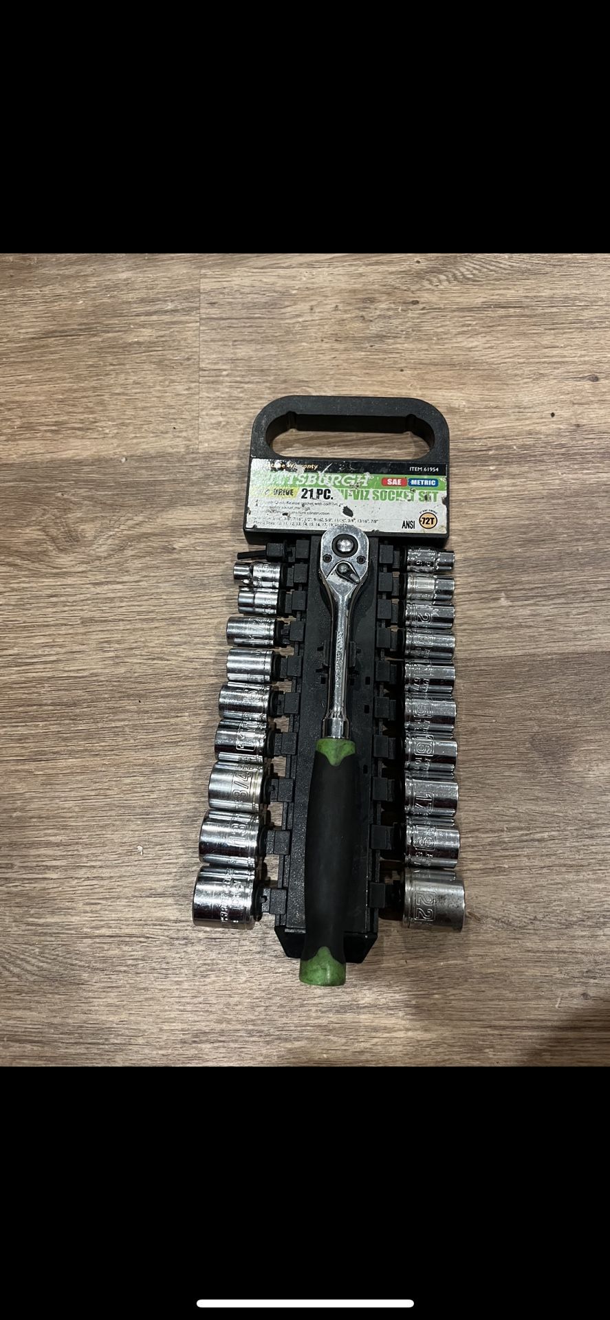 Pittsburgh 3/8 inch Drive socket set