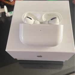 Apple AirPods