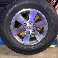 2012 Toyota 4Runner Wheels 350$