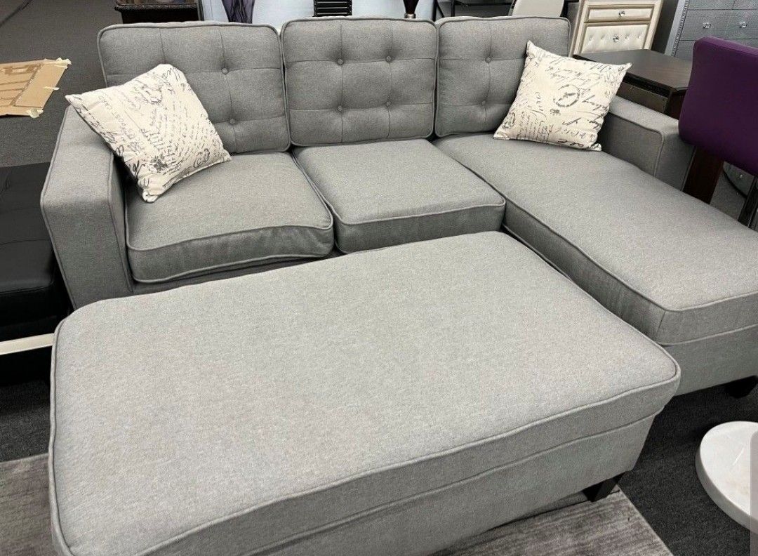 Brand New Light Grey Linen Sectional Sofa +Ottoman (New In Box) 