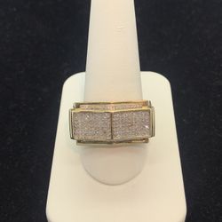 Gold 10k Diamond Ring New