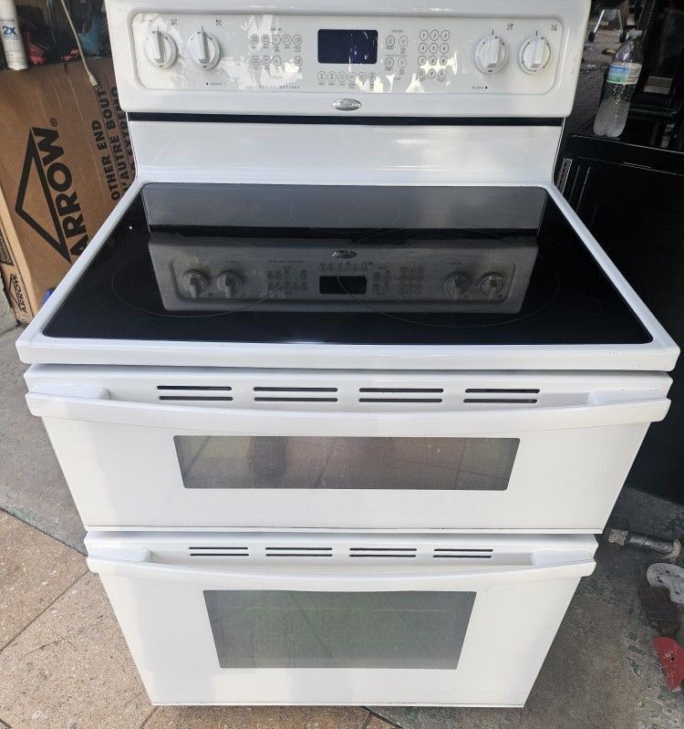 Stove In Excellent Condition Working Perfect
