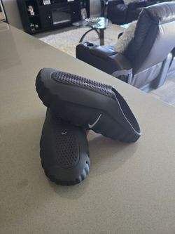 Nike mind 001 slides