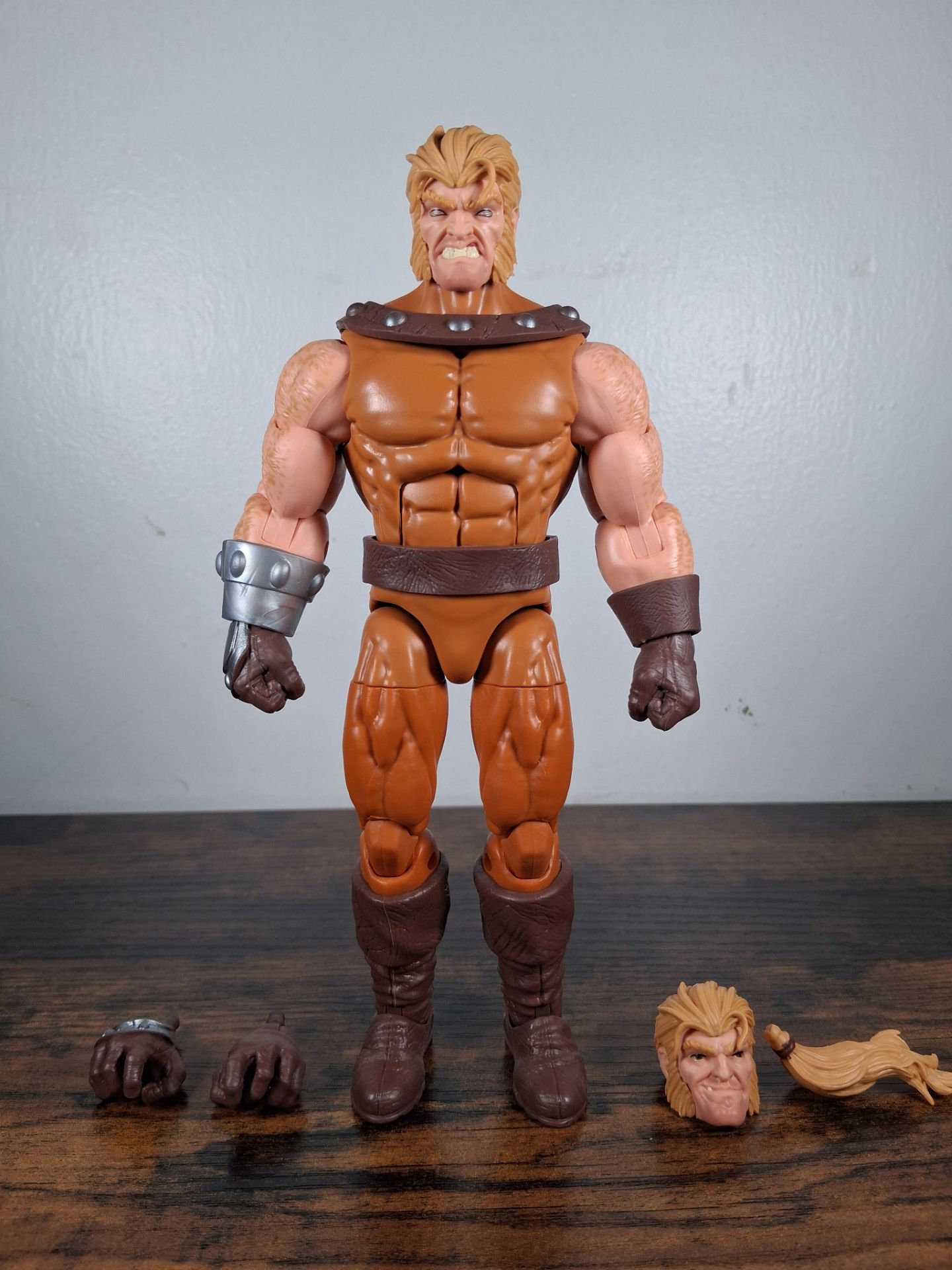 Marvel Legends Sabretooth (Age of Apocalypse)