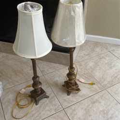 2 Lamps 