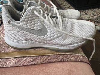 NIKE LEBRON JAMES WITNESS 3 WHITE CHROME