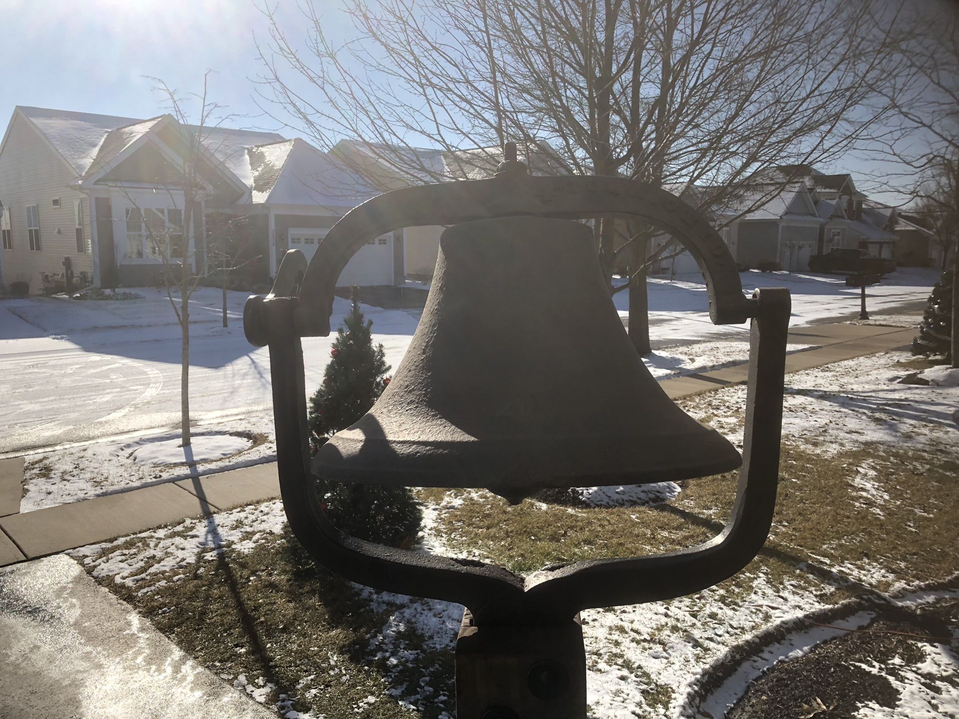 Large Antique Fredericktown, Ohio Cast Iron Bell for Sale in Elgin, IL OfferUp
