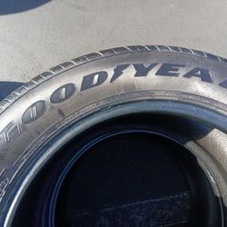 2 Llantas 295 45 R18 Goodyear Eagle 