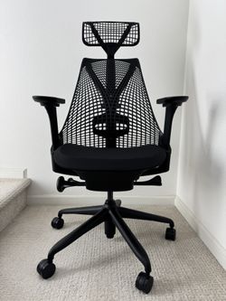 Brand New Herman Miller Sayl Office Chair (Black) - Free Headrest Included!