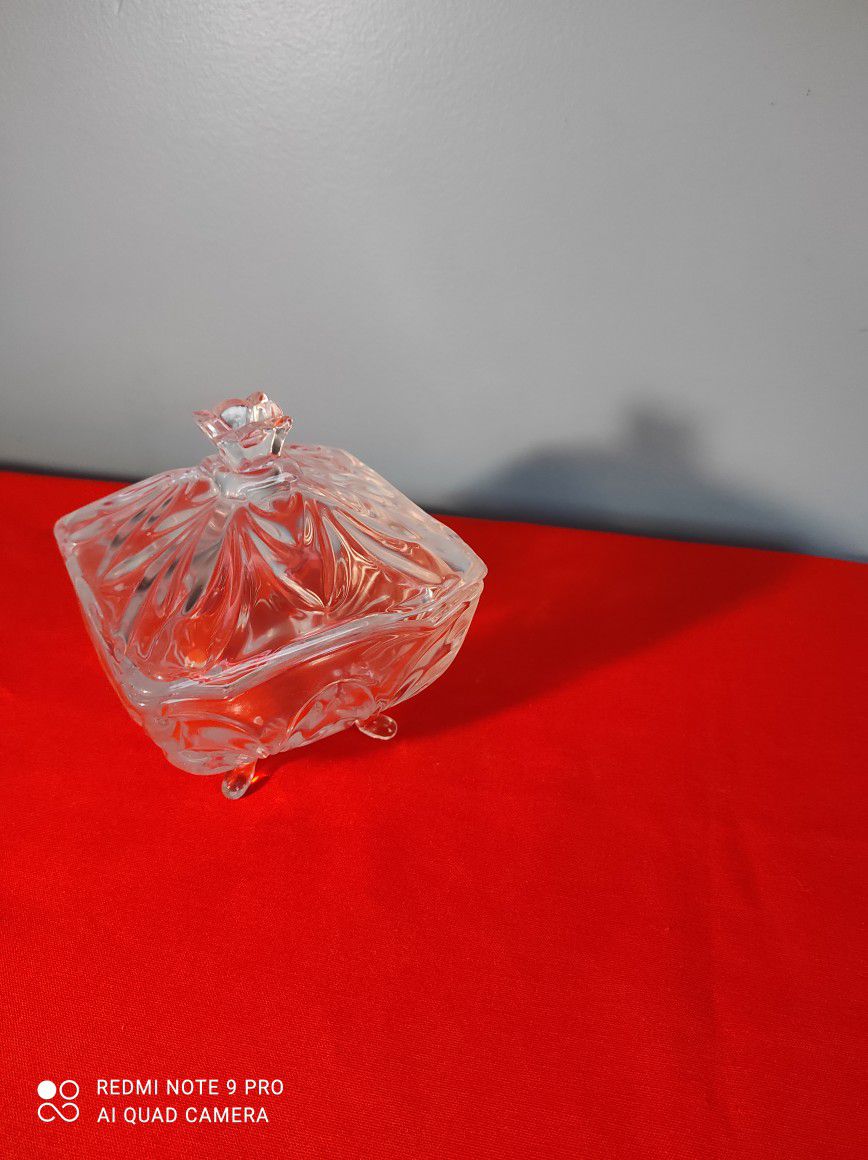 Candy Dish(With Lid): Crystal Serenade