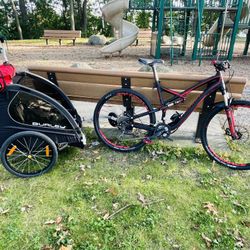 Burley bike trailer- Honey bee- Like Brand New