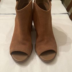 Aldo Peep Toe Suede Booties Brown 