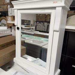 Medicine Cabinet 31x22x7