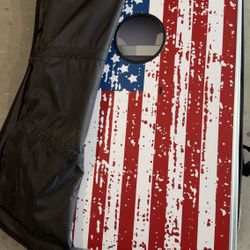 Cornhole set