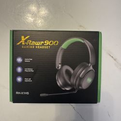 X-RAWR 900 gaming headset with mic