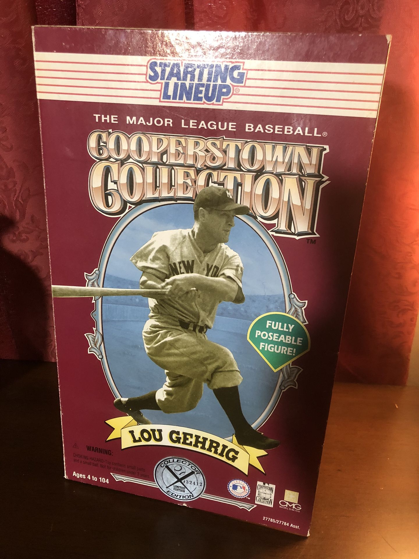 Lou Gehrig Poseable Figure
