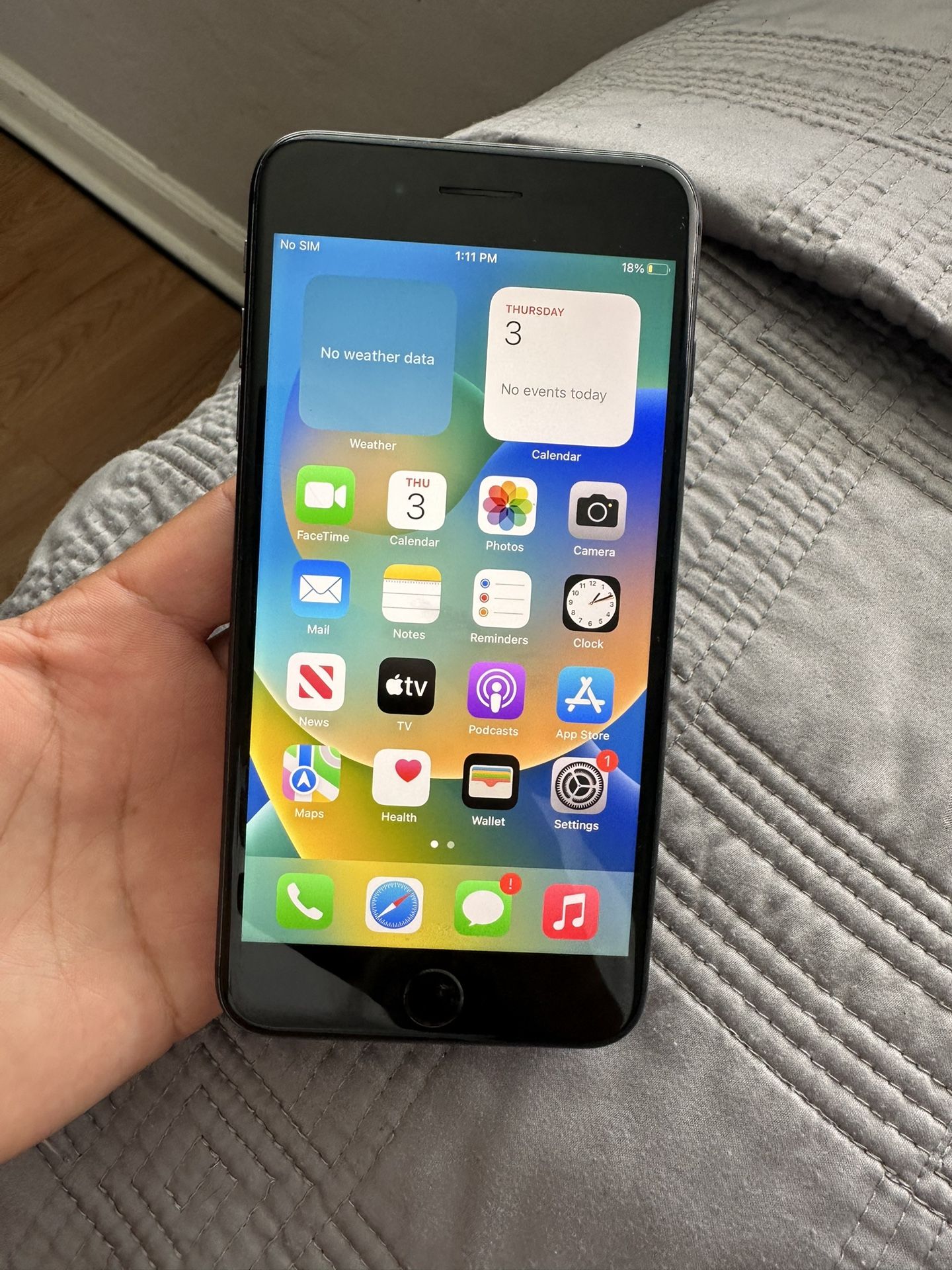 Apple iPhone 8 Plus 64GB Unlocked